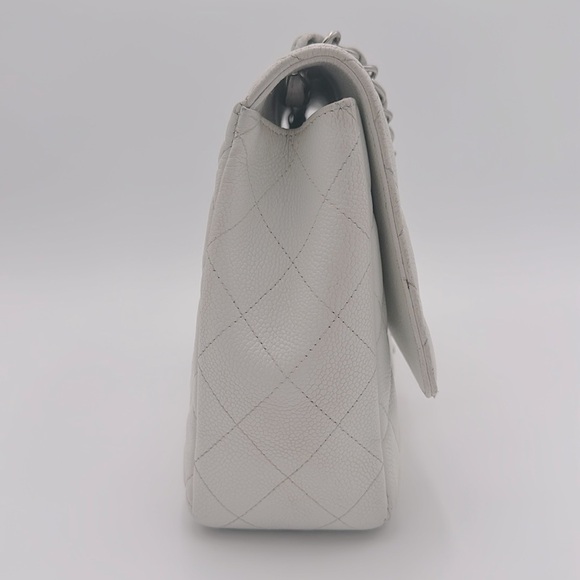 Authentic Caviar White Single Flap Jumbo CHANEL Bag with Box - Picture 5 of 17